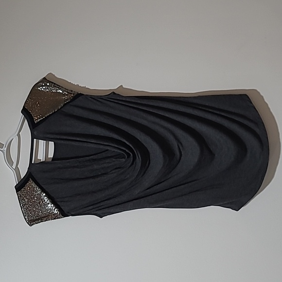 Guess women's small sleeveless shirt - Picture 4 of 6